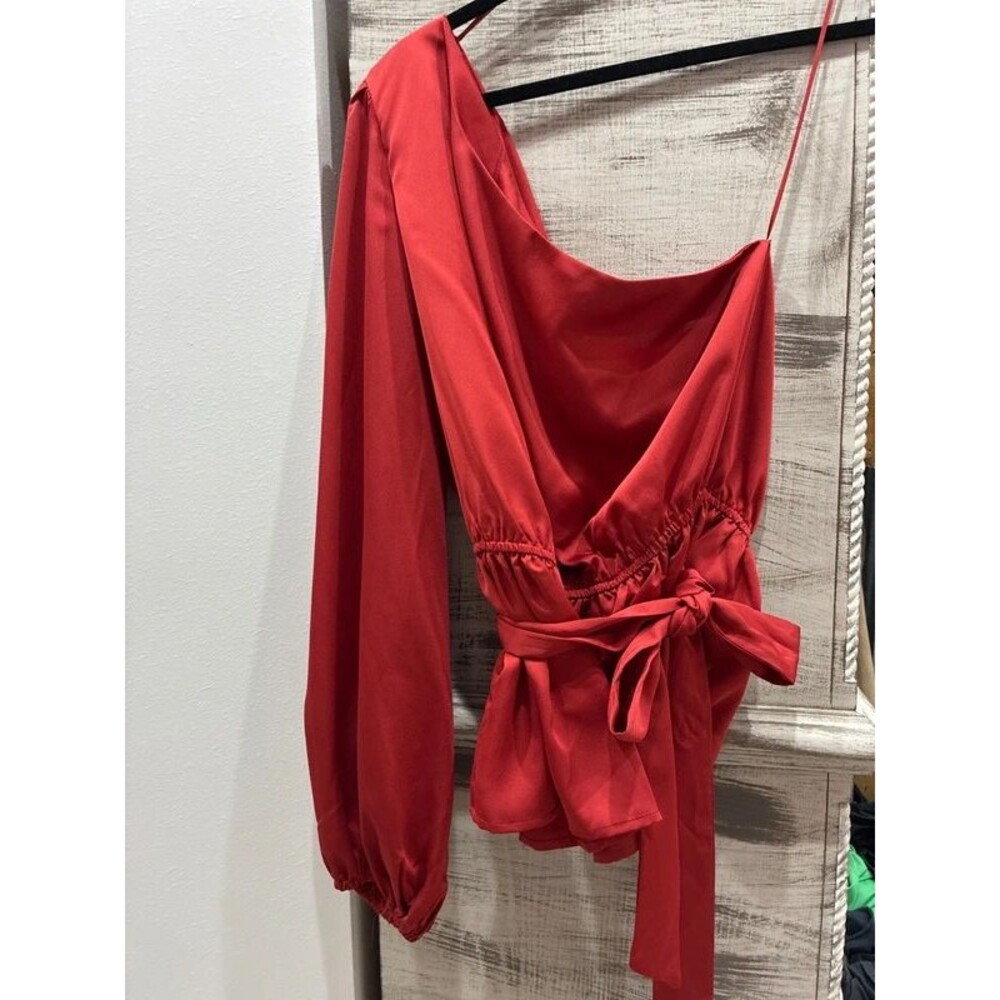 One shoulder dress shirt